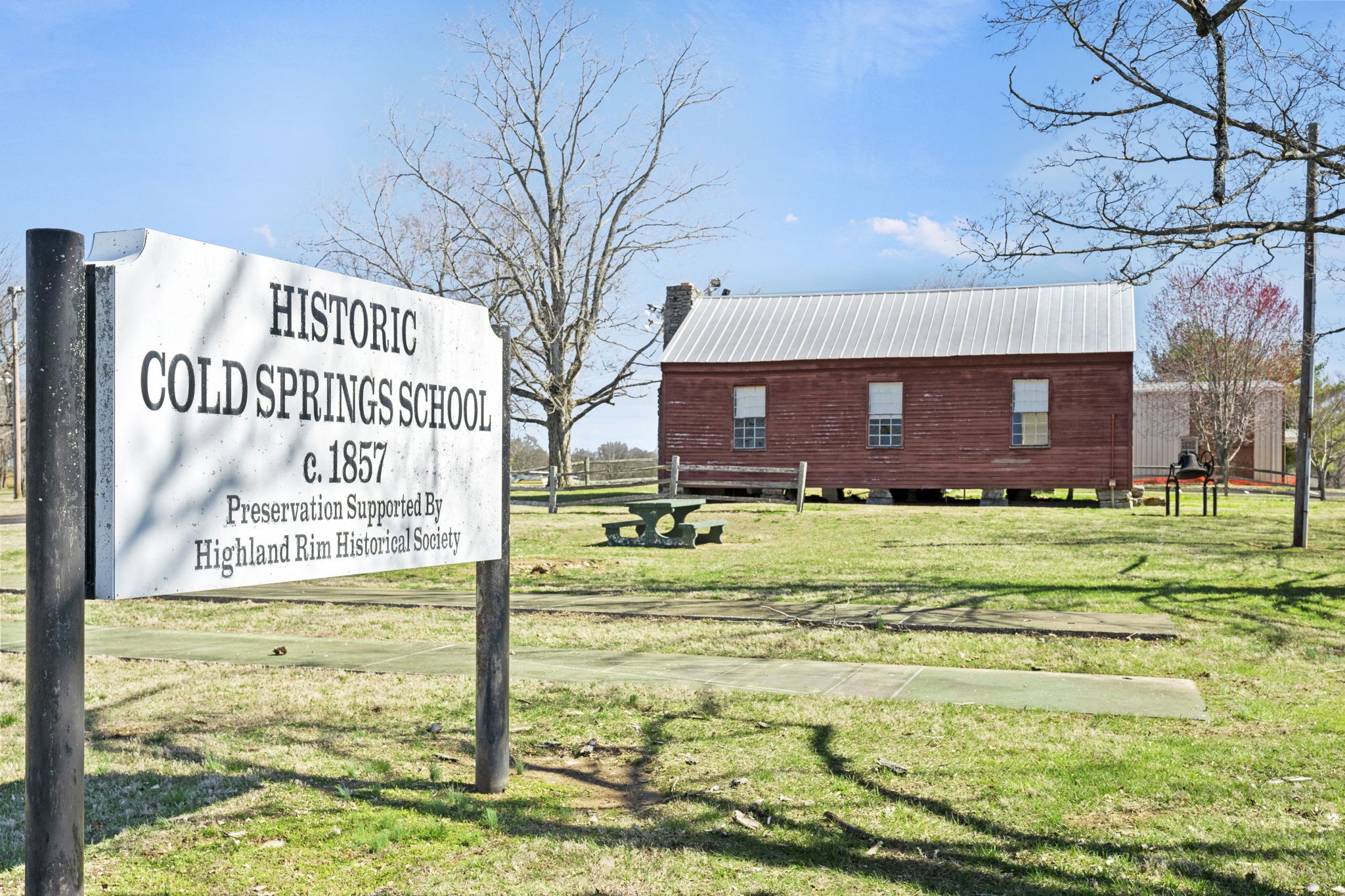204 Point Road Portland, TN 37148 - Photo 43 of 51 a view of a brick house with a big yard