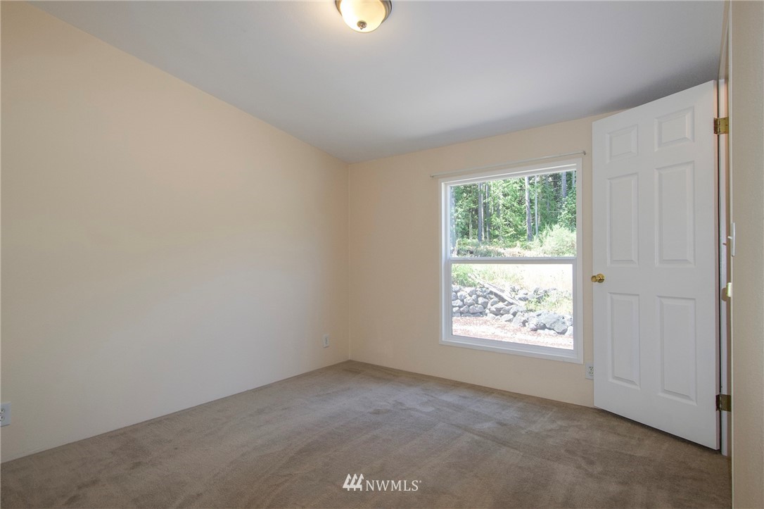 347 Lemmon Road Port Angeles, WA 98362 - Photo 22 of 35