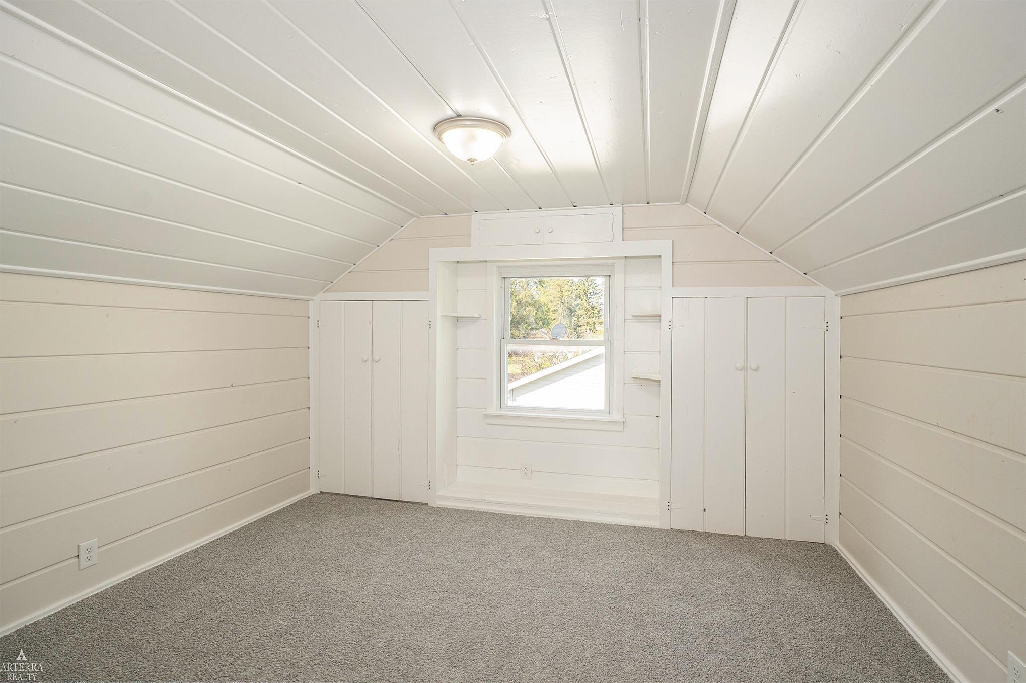 5122 Lapeer Road Burton, MI 48509 - Photo 15 of 25 50154288-992a8657-d505-4da2-bae2-8ccc7ca60e8f.JPG