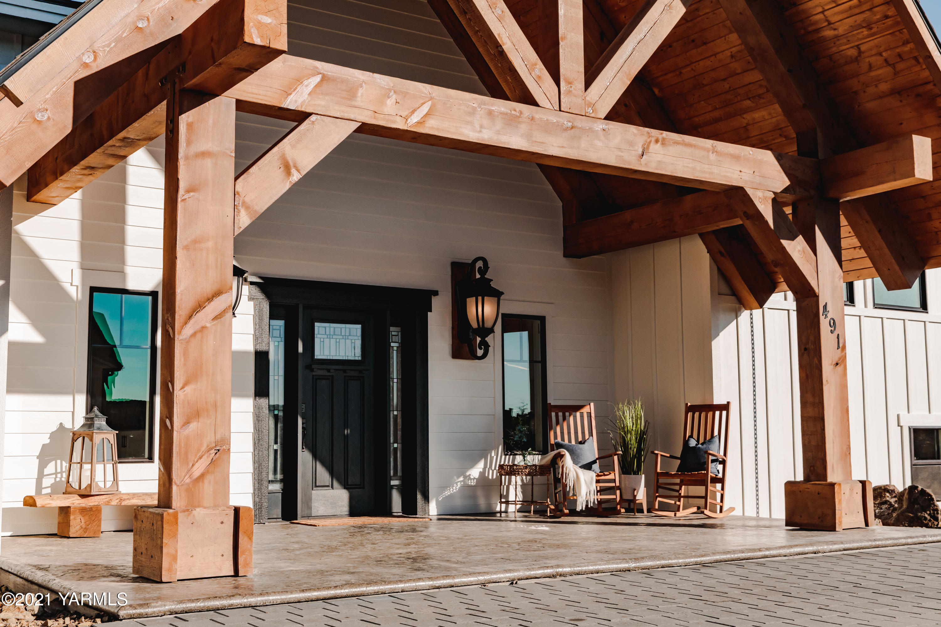 491 Elliott Road Cowiche, WA 98923 - Photo 7 of 49 a view of a house with a patio