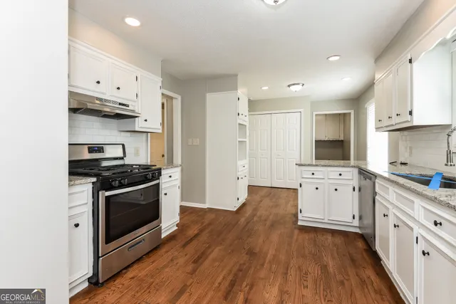 $337,000 | 3542 Thompson Bend, Gainesville, GA 30506