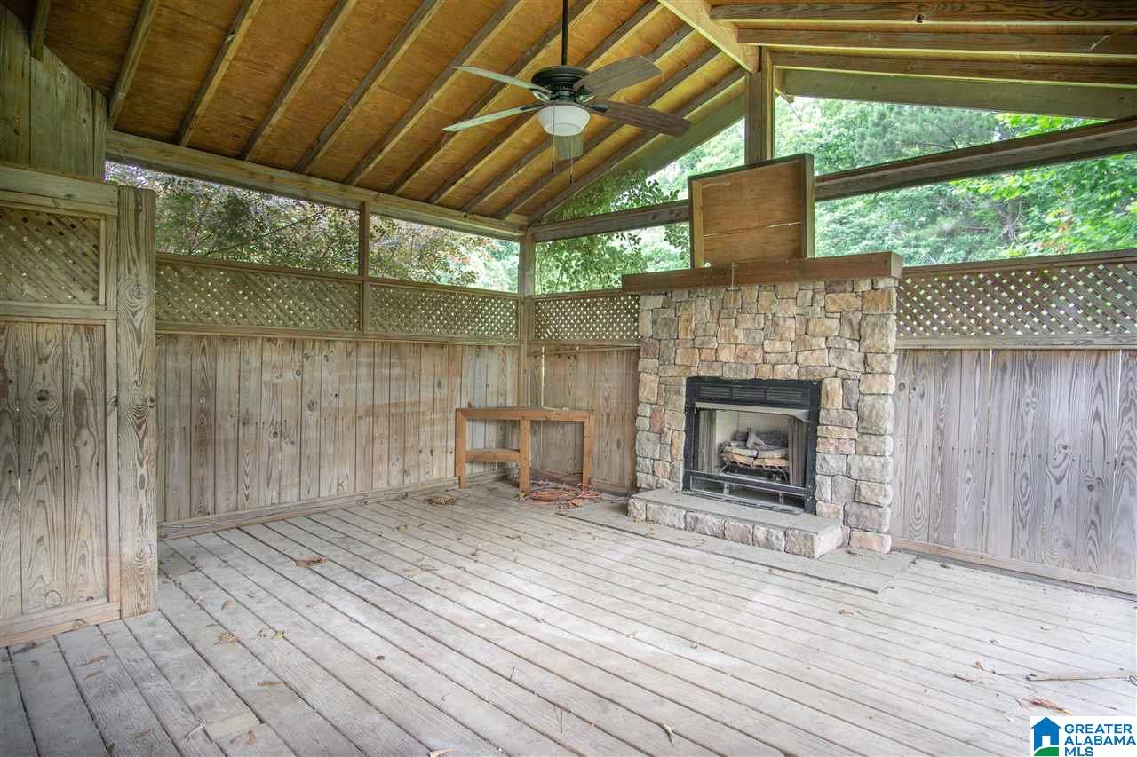 100 Short Street Clanton, AL 35045 - Photo 4 of 29