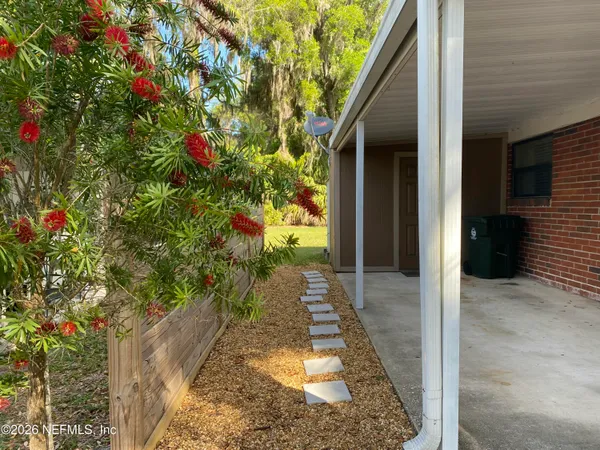 $1,900 | 104 St Elmo Road, Green Cove Springs, FL 32043