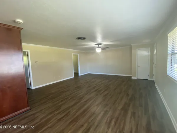 $1,900 | 104 St Elmo Road, Green Cove Springs, FL 32043