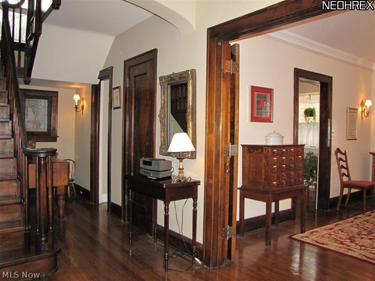2712 Colchester Road Cleveland, OH 44106 - Photo 15 of 23