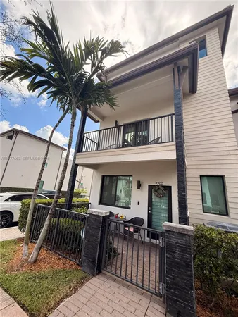 $5,400 | 4900 Northwest 83rd Path, Doral, FL 33166