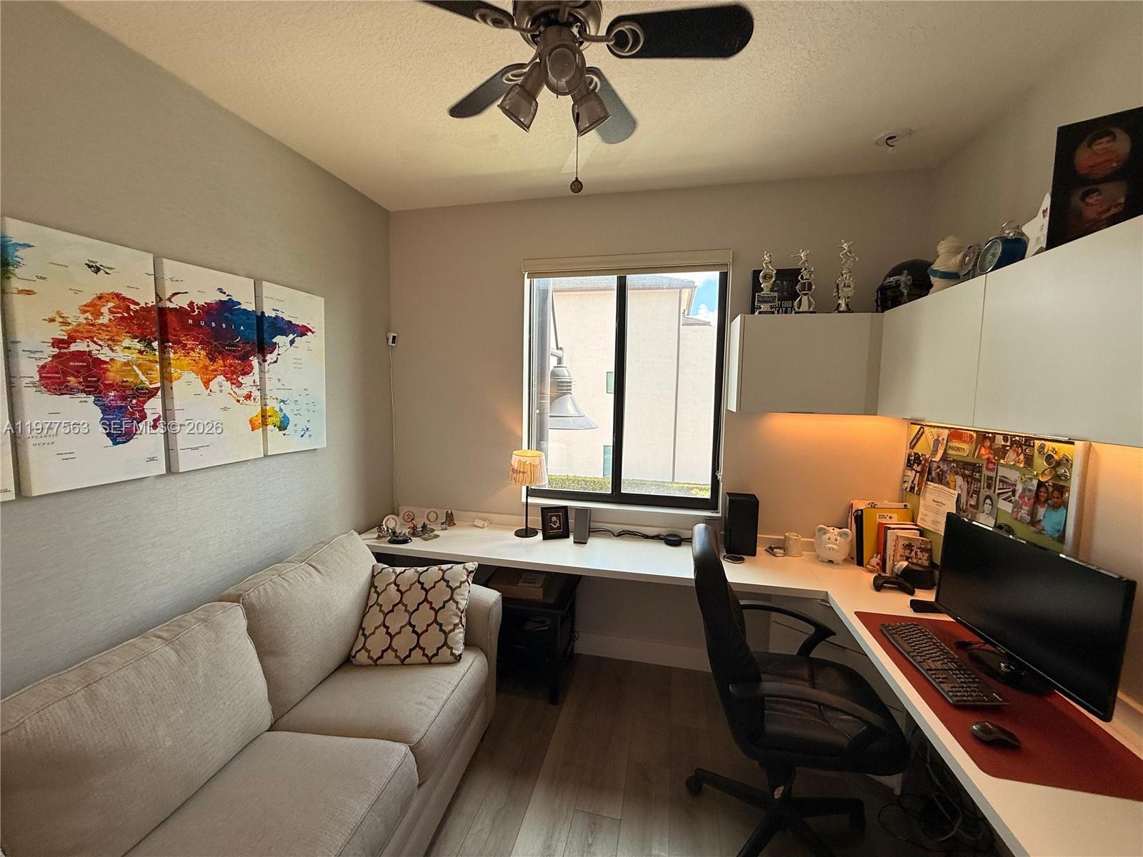 4900 Northwest 83rd Path Doral, FL 33166 - Photo 14 of 39