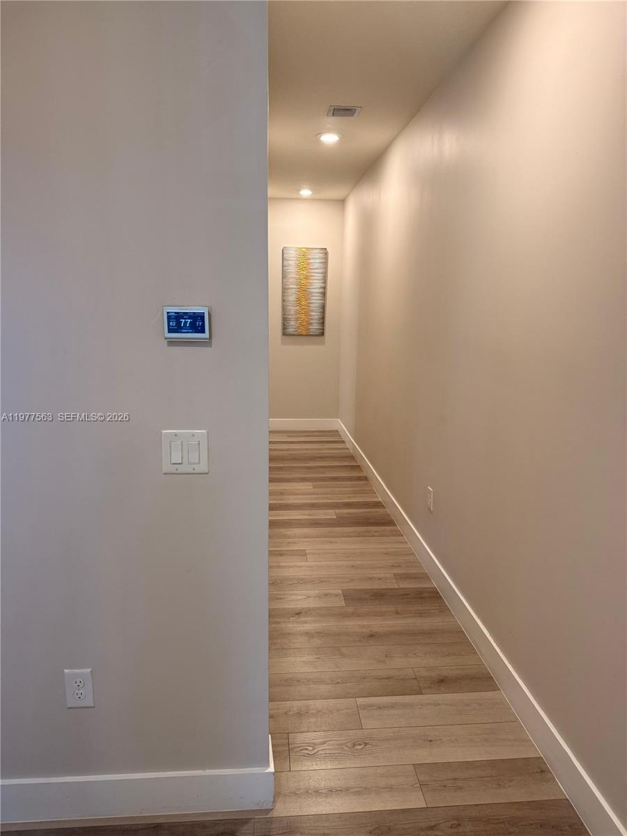 4900 Northwest 83rd Path Doral, FL 33166 - Photo 16 of 39