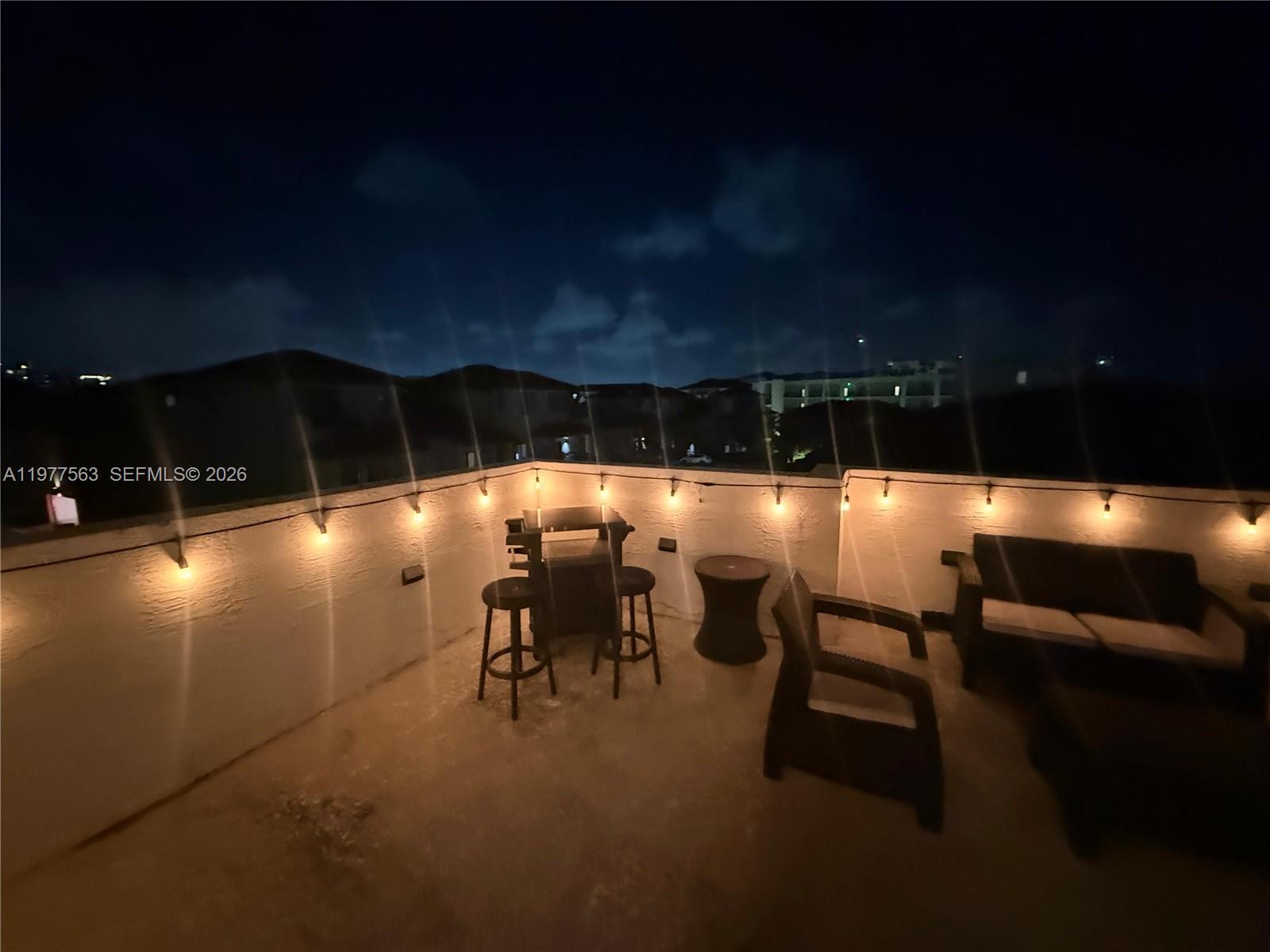 4900 Northwest 83rd Path Doral, FL 33166 - Photo 31 of 39