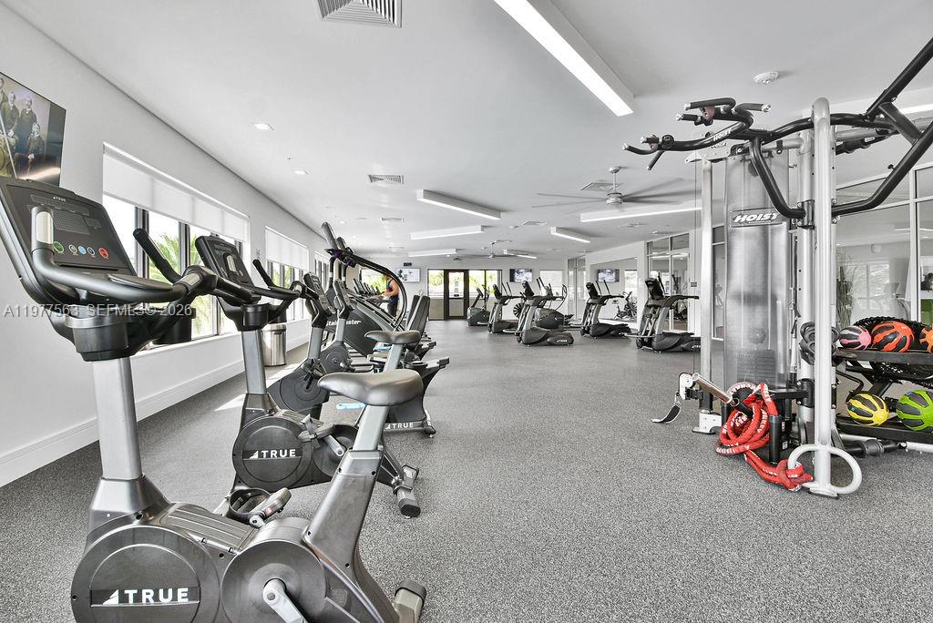 4900 Northwest 83rd Path Doral, FL 33166 - Photo 38 of 39