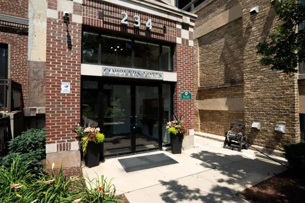 $310,000 | 234 East Reservoir Avenue, Unit 503, Milwaukee, WI 53212