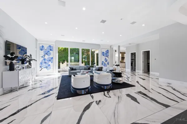 $13,995,000 | 254 Atlantic Avenue, Palm Beach, FL 33480