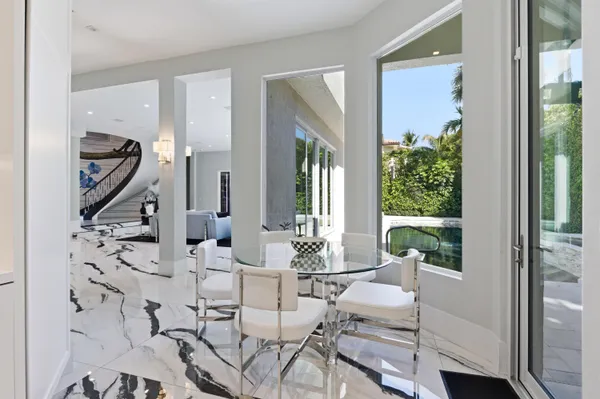 $13,995,000 | 254 Atlantic Avenue, Palm Beach, FL 33480