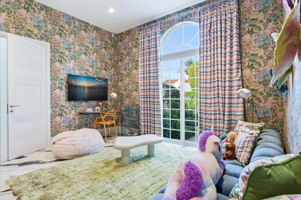 $13,995,000 | 254 Atlantic Avenue, Palm Beach, FL 33480