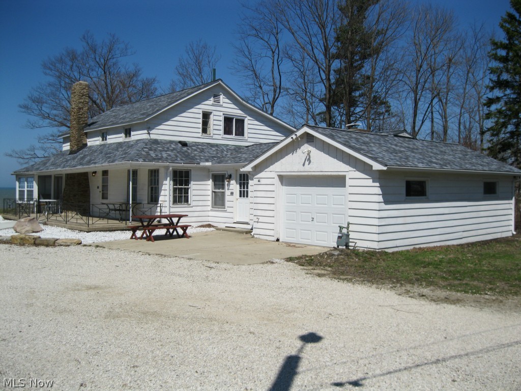4885 Lake Road East Geneva, OH 44041 - Photo 1 of 2