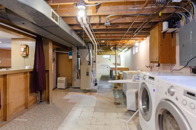 $450,000 | 1348 Liberty Street, Green Bay, WI 54304