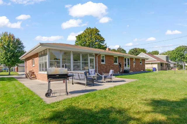 $450,000 | 1348 Liberty Street, Green Bay, WI 54304