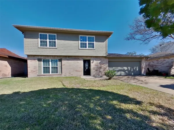 $1,919 | 6128 Silver Leaf Drive, League City, TX 77573