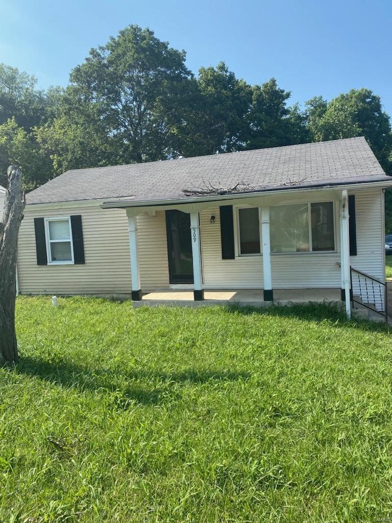 509 Ruggles Road St. Louis, MO 63135 - Photo 1 of 7 Gallery Image 1