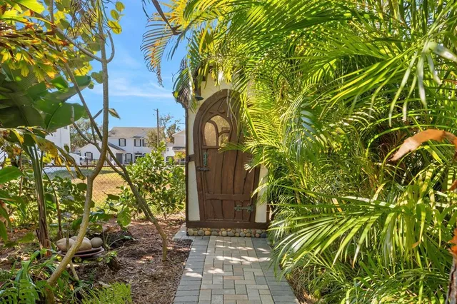 $850,000 | 3511 West Euclid Avenue, Tampa, FL 33629