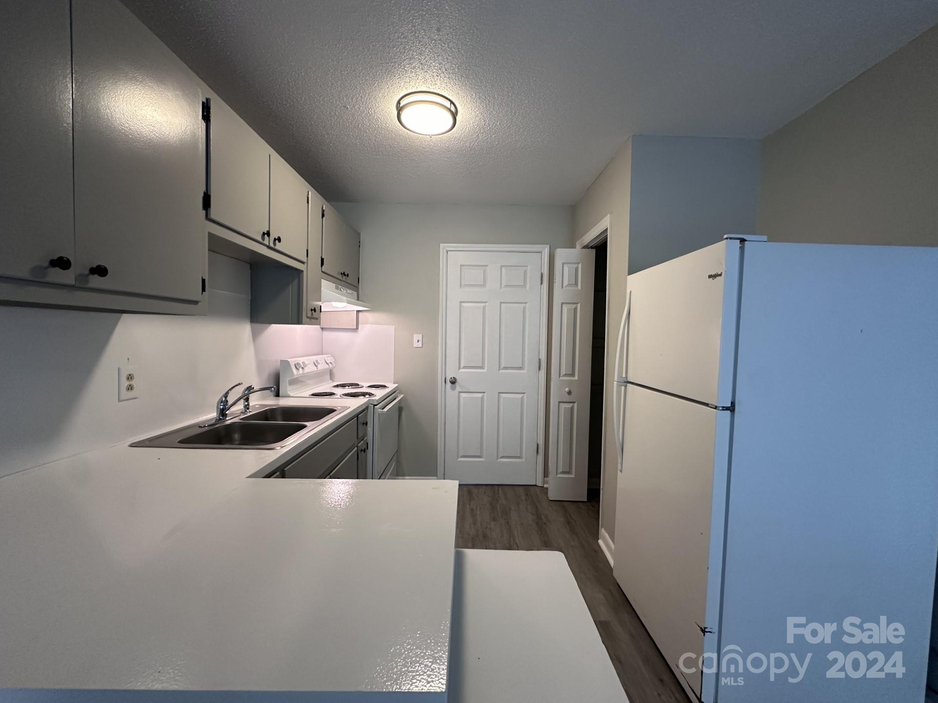 163 Telephone Exchange Road Hickory, NC 28601 - Photo 9 of 12