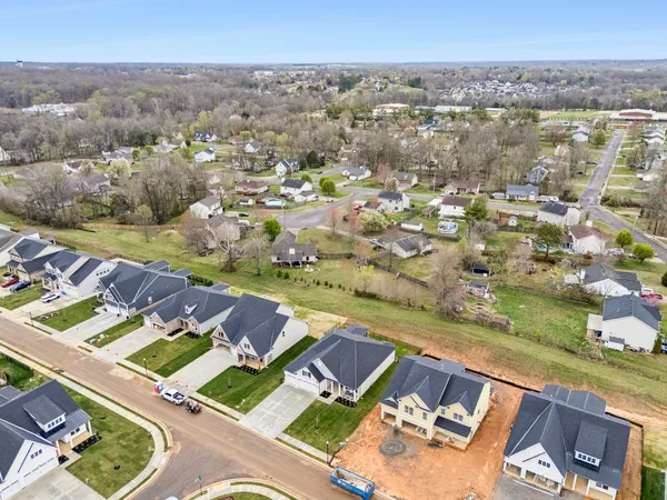 $669,000 | 837 Odell Drive, White House, TN 37188