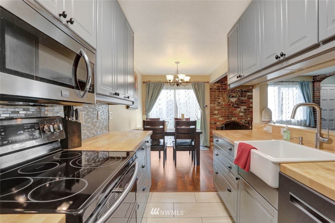 426 213th Place Southwest, Unit 20C Bothell, WA 98021 - Photo 13 of 24