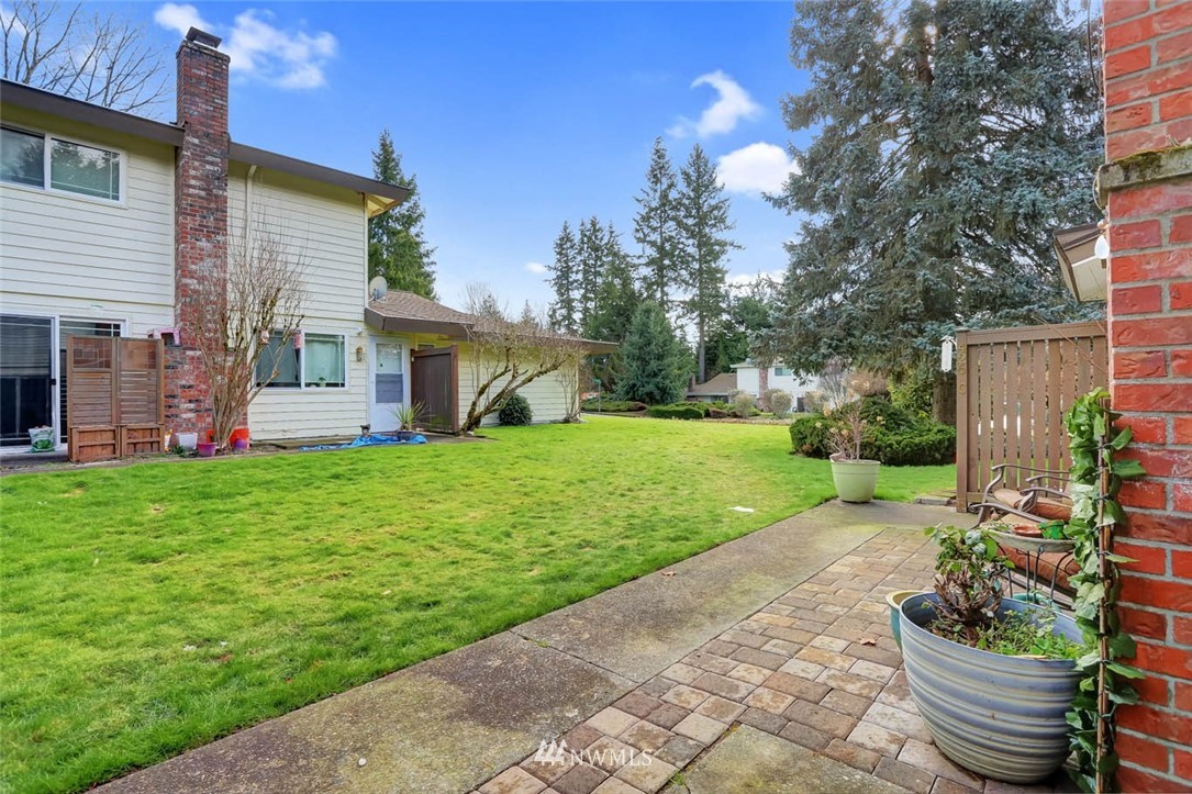 426 213th Place Southwest, Unit 20C Bothell, WA 98021 - Photo 23 of 24