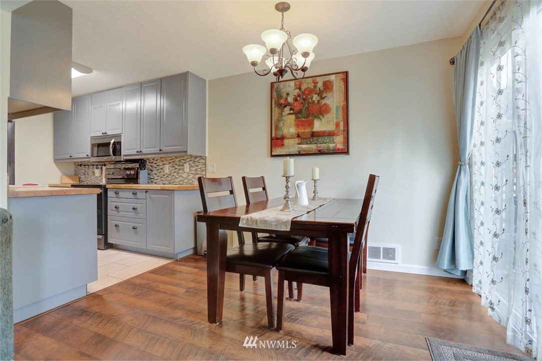 426 213th Place Southwest, Unit 20C Bothell, WA 98021 - Photo 8 of 24