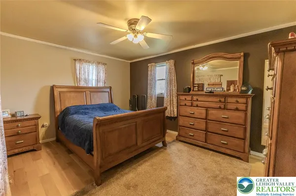 $450,000 | 4556 Chestnut Drive, Bangor, PA 18013