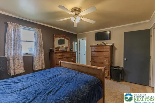 $450,000 | 4556 Chestnut Drive, Bangor, PA 18013