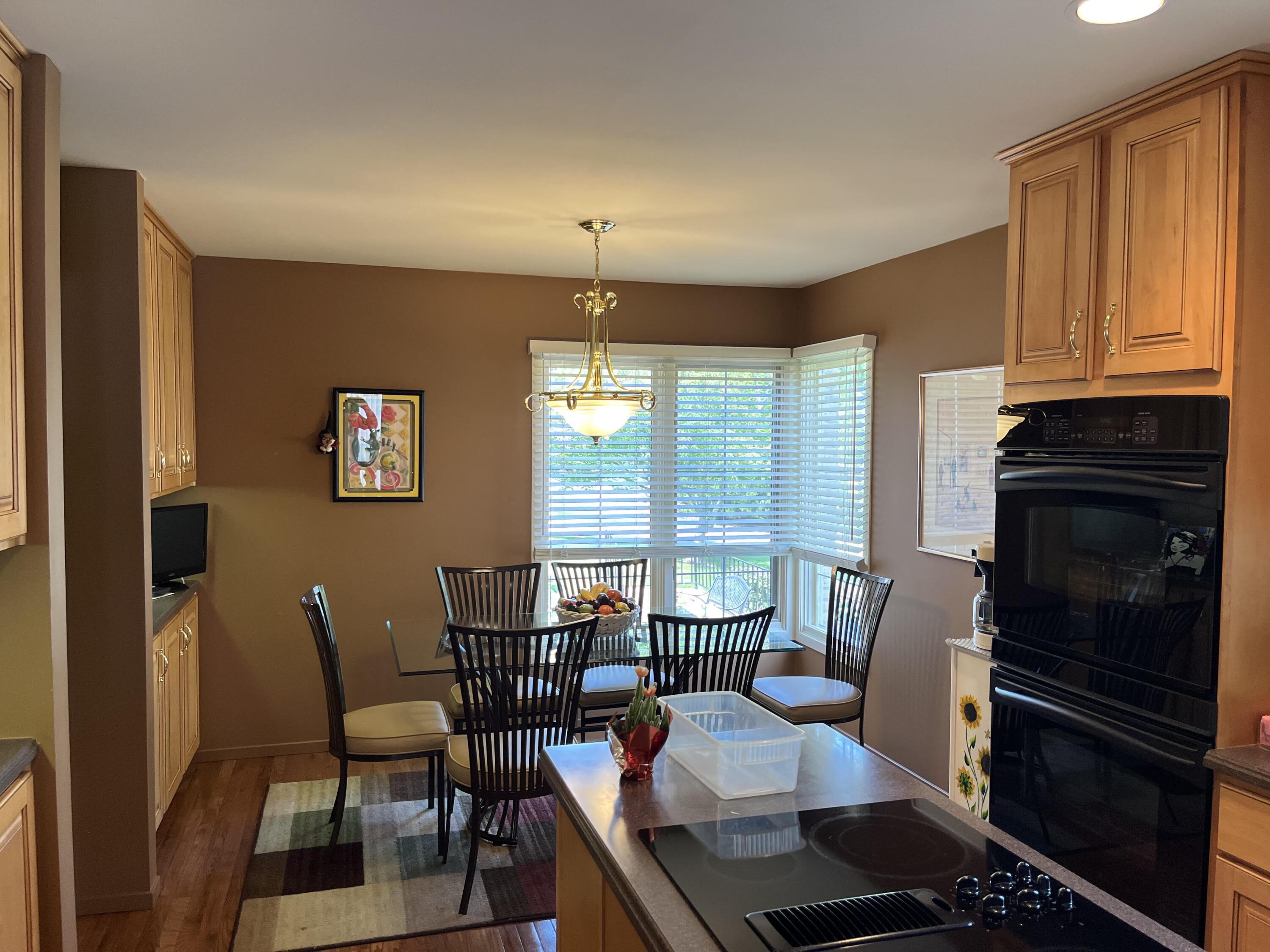 6355 Noble Road, Unit 5 West Bloomfield, MI 48322 - Photo 13 of 24 Breakfast Nook
