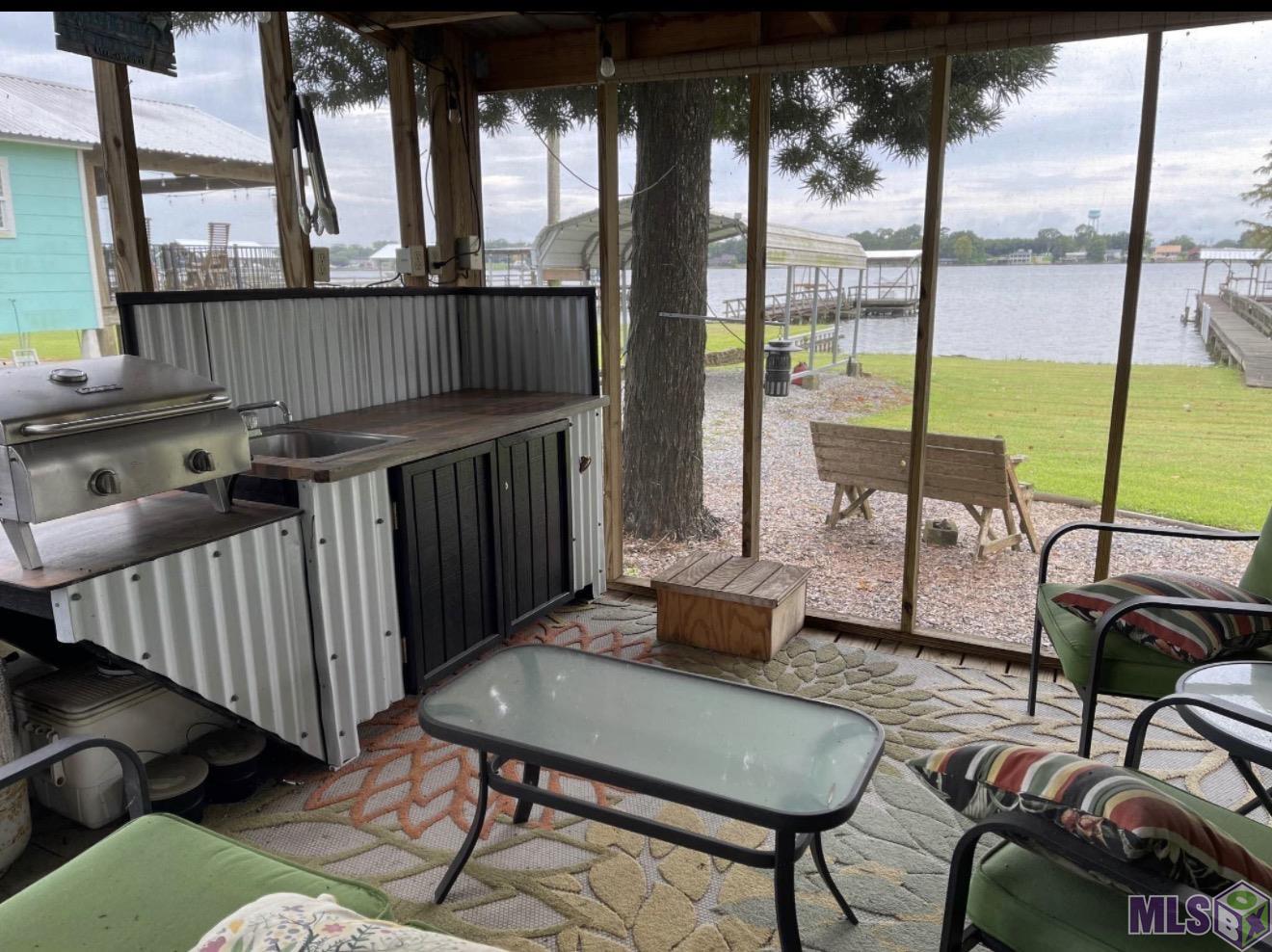 8561 Island Road Ventress, LA 70783 - Photo 7 of 12