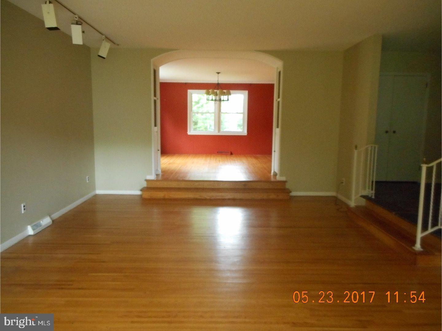 145 Ramblewood Road Moorestown, NJ 08057 - Photo 4 of 16 Living Room