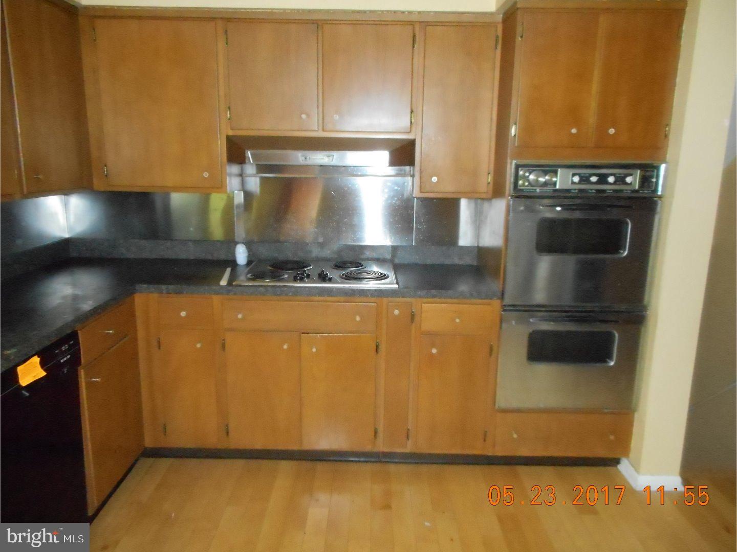 145 Ramblewood Road Moorestown, NJ 08057 - Photo 6 of 16 Kitchen