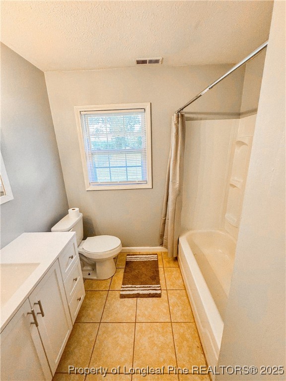 2879 County Line Road St. Pauls, NC 28384 - Photo 19 of 24 a bathroom with a sink a toilet and bathtub