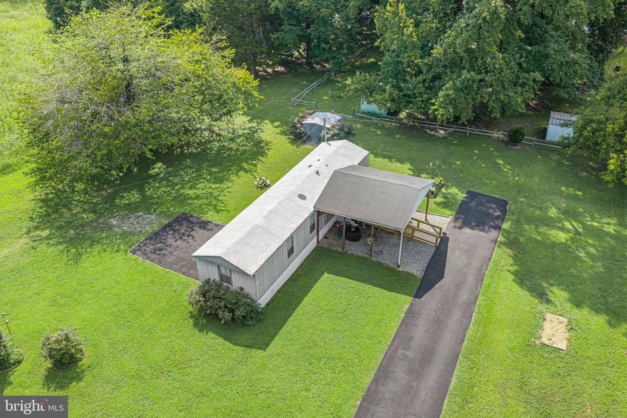 471 Burrells Marina Road Urbanna, VA 23175 - Photo 3 of 36 Gallery Image 3