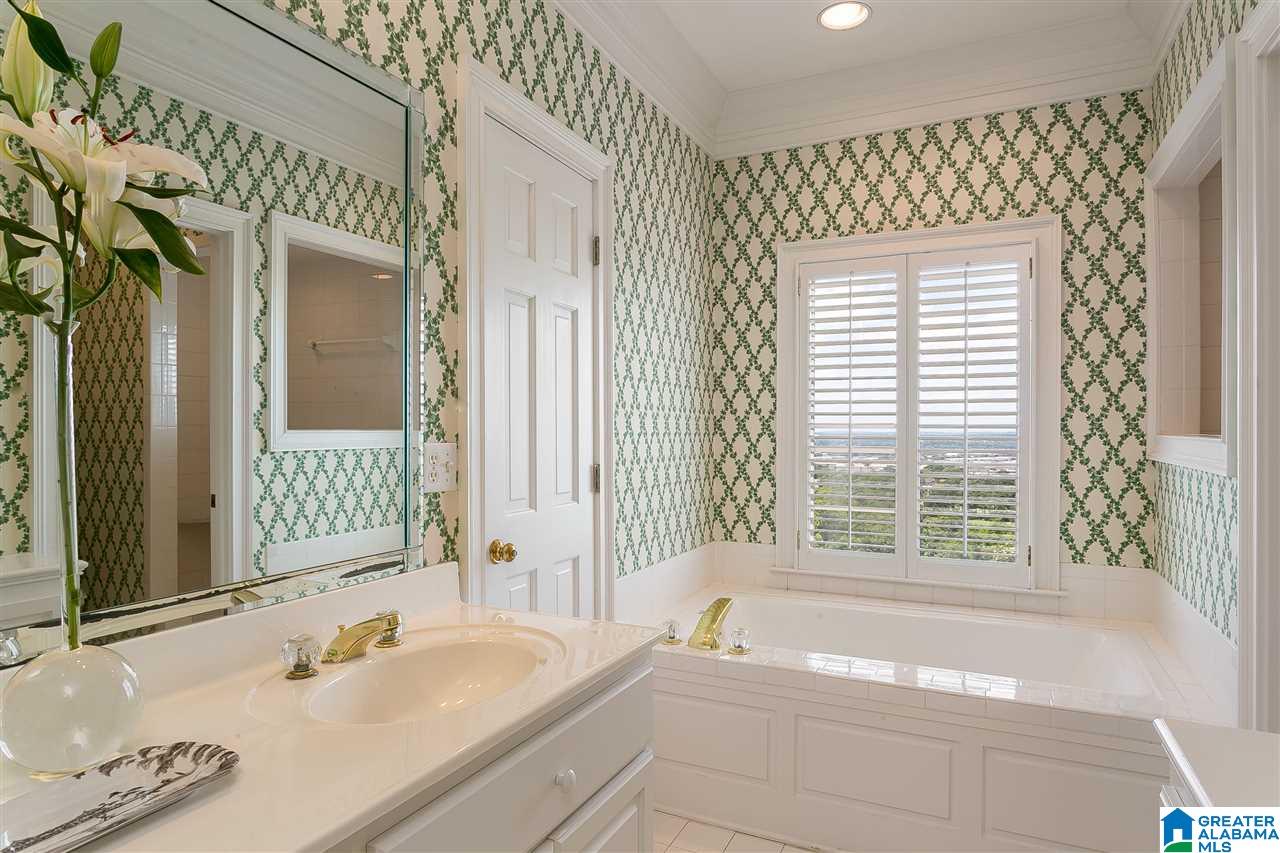 3560 Altamont Road Birmingham, AL 35222 - Photo 21 of 37