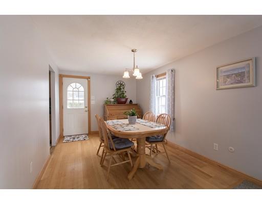 1028 Elsbree Street Fall River, MA 02720 - Photo 19 of 30