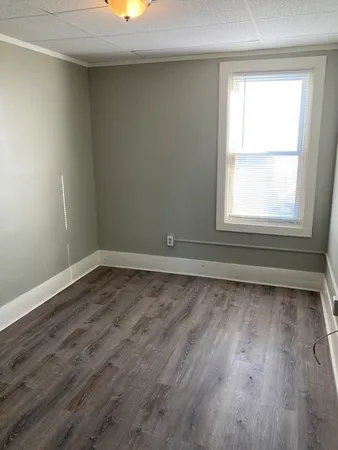 $1,200 | 94 Snell Street, Unit 2E, Fall River, MA 02721