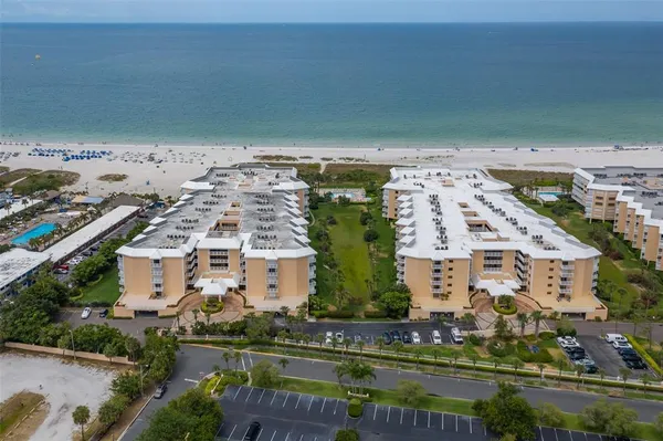 $4,500 | 6500 Sunset Way, Unit 116, St. Pete Beach, FL 33706