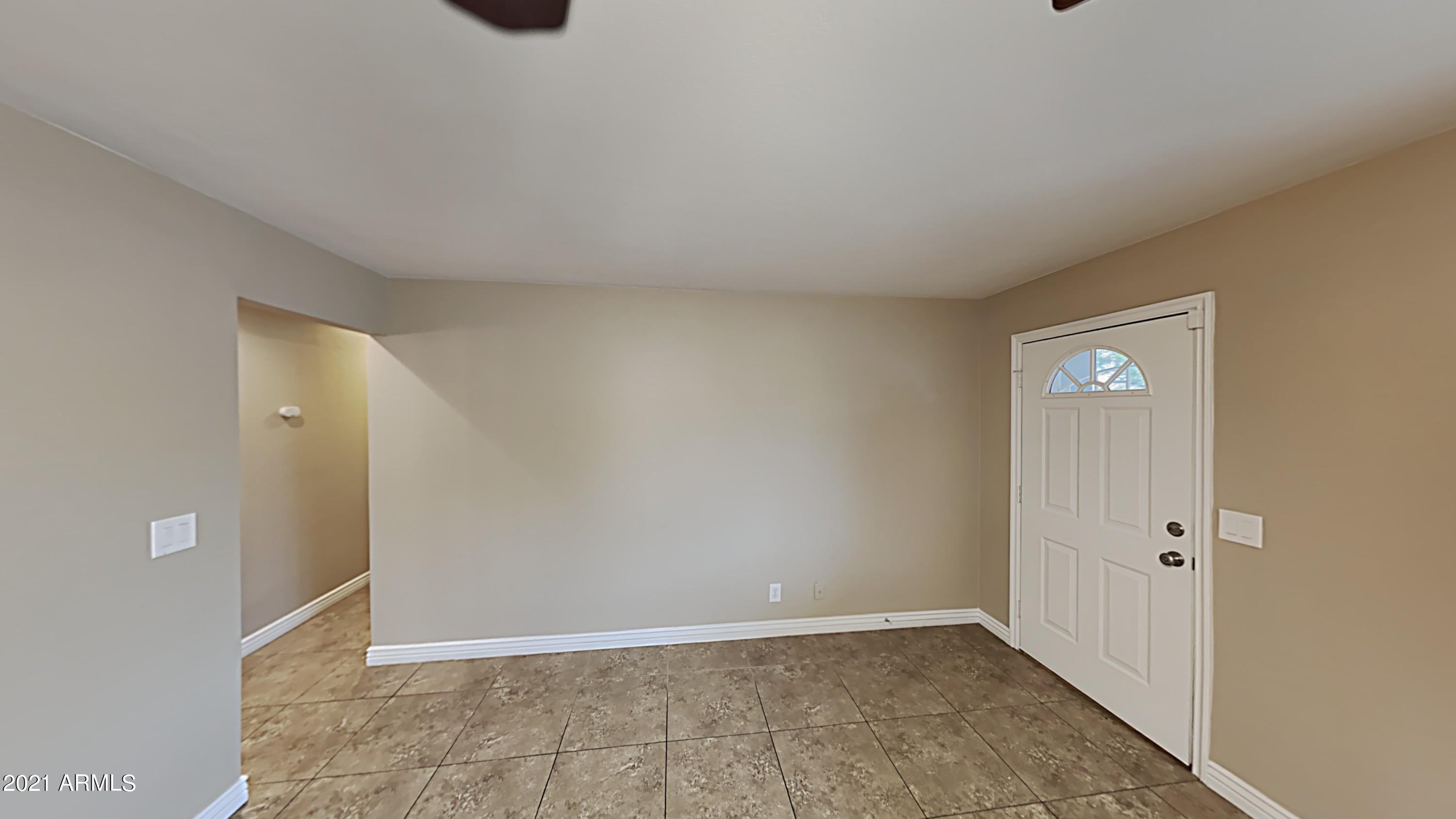 3014 West Wethersfield Road Phoenix, AZ 85029 - Photo 6 of 28 5_Image_jtXf9ueeeR