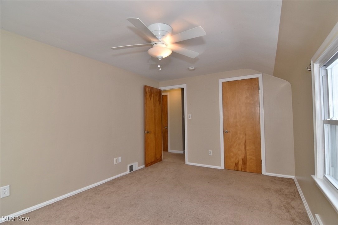 1491 Edgefield Road Cleveland, OH 44124 - Photo 30 of 41