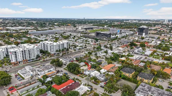 $495,000 | 623 Northeast 4th Street, Hallandale Beach, FL 33009