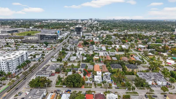 $495,000 | 623 Northeast 4th Street, Hallandale Beach, FL 33009