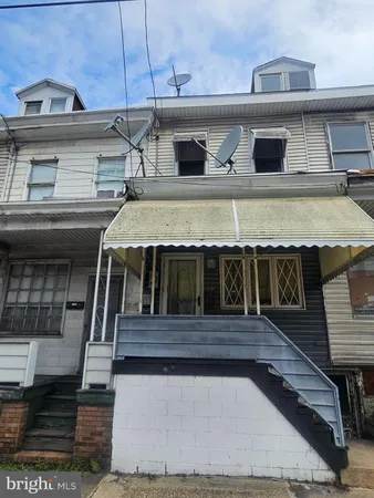 $1,100 | 605 East Centre Street, Mahanoy City, PA 17948
