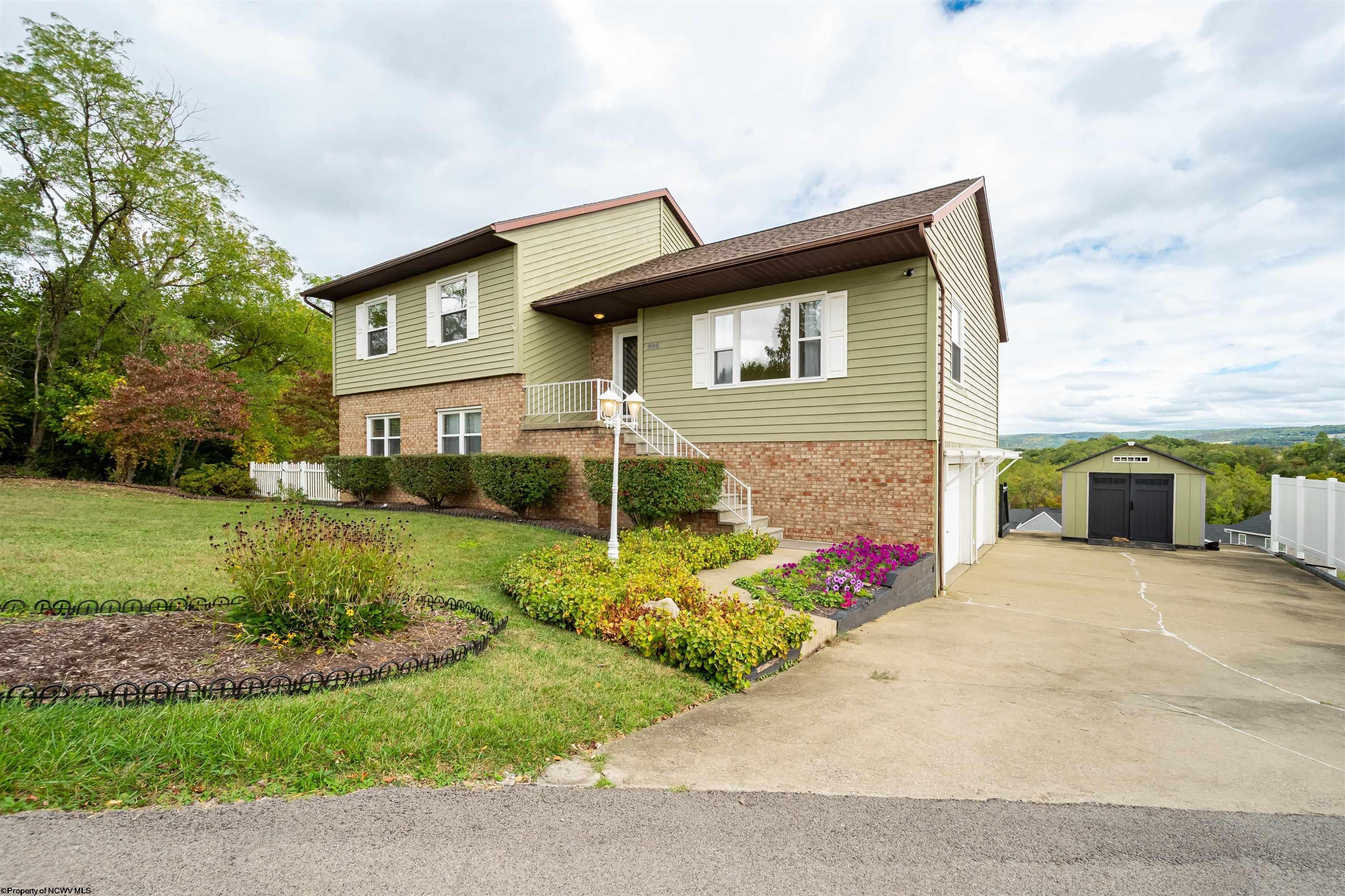 206 Suzanne Road Morgantown, WV 26501 - Photo 3 of 50 Gallery Image 3