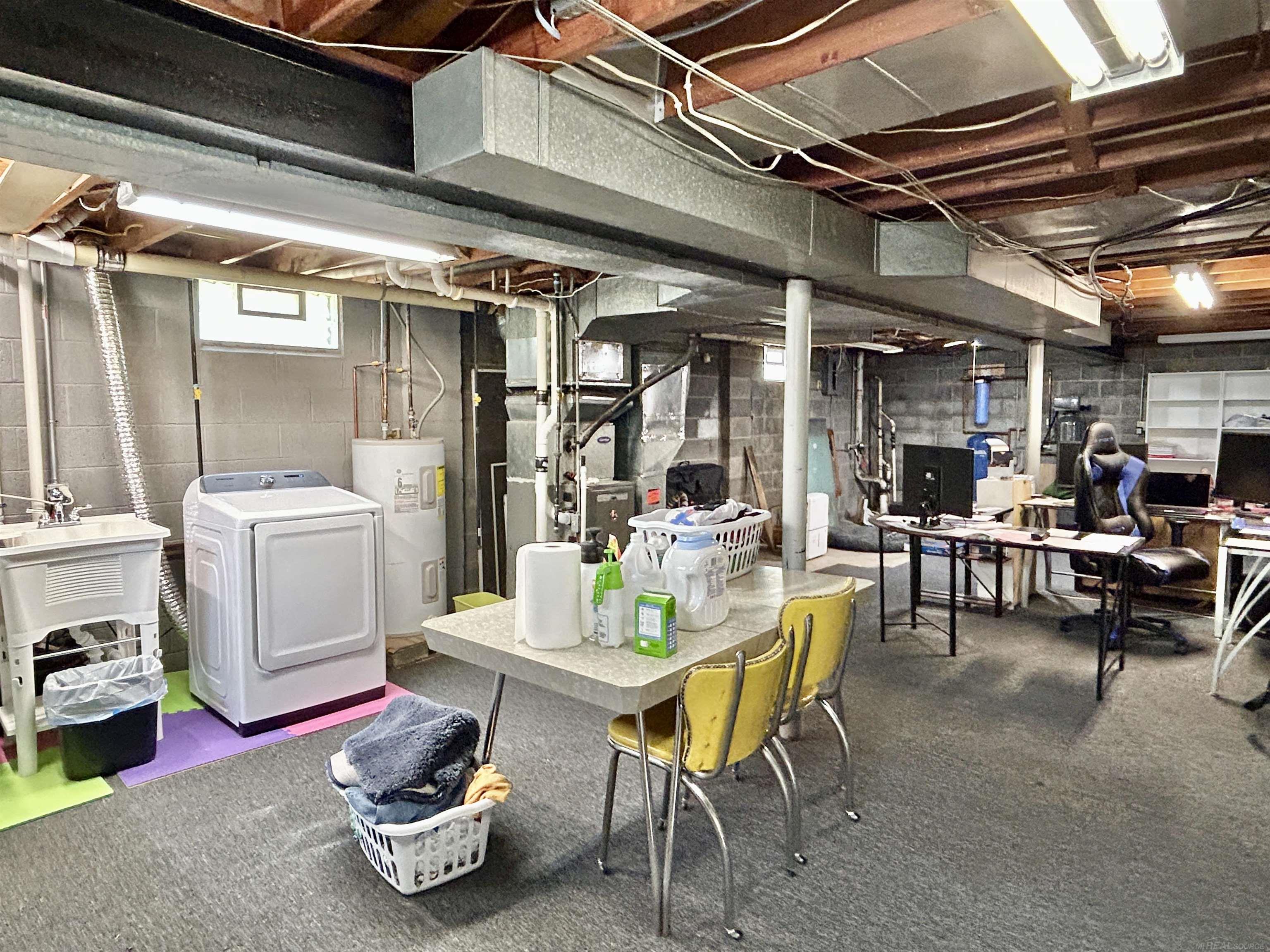 21790 McPhall Road Armada, MI 48005 - Photo 23 of 24 50184853-4bbb99fa-ef7d-4515-b233-ed19de9ac656.JPG