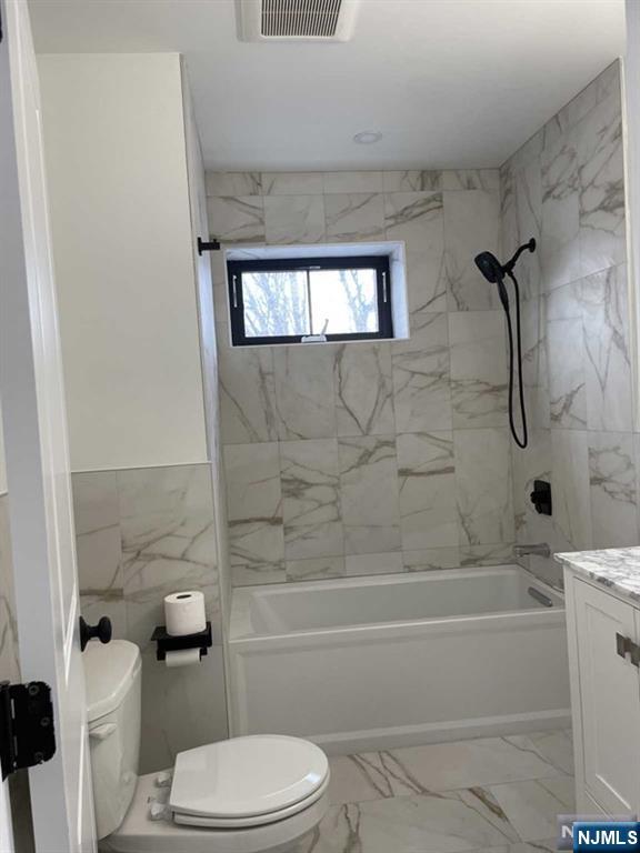 63 Liberty Street, Unit B Little Ferry, NJ 07643 - Photo 15 of 20