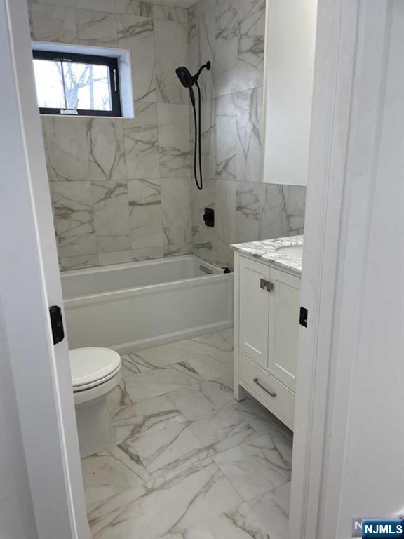 63 Liberty Street, Unit B Little Ferry, NJ 07643 - Photo 8 of 20